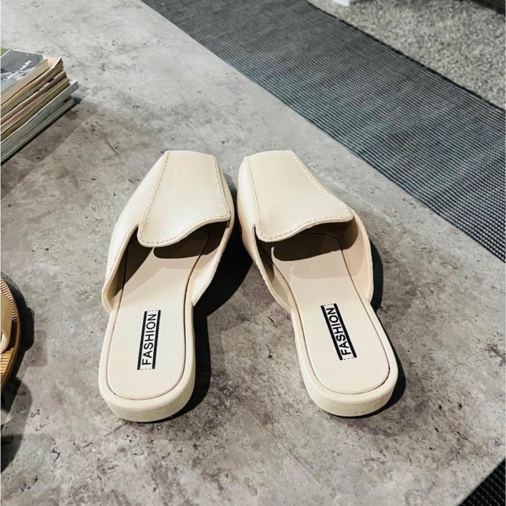 Loafers - Picture 2 of 3